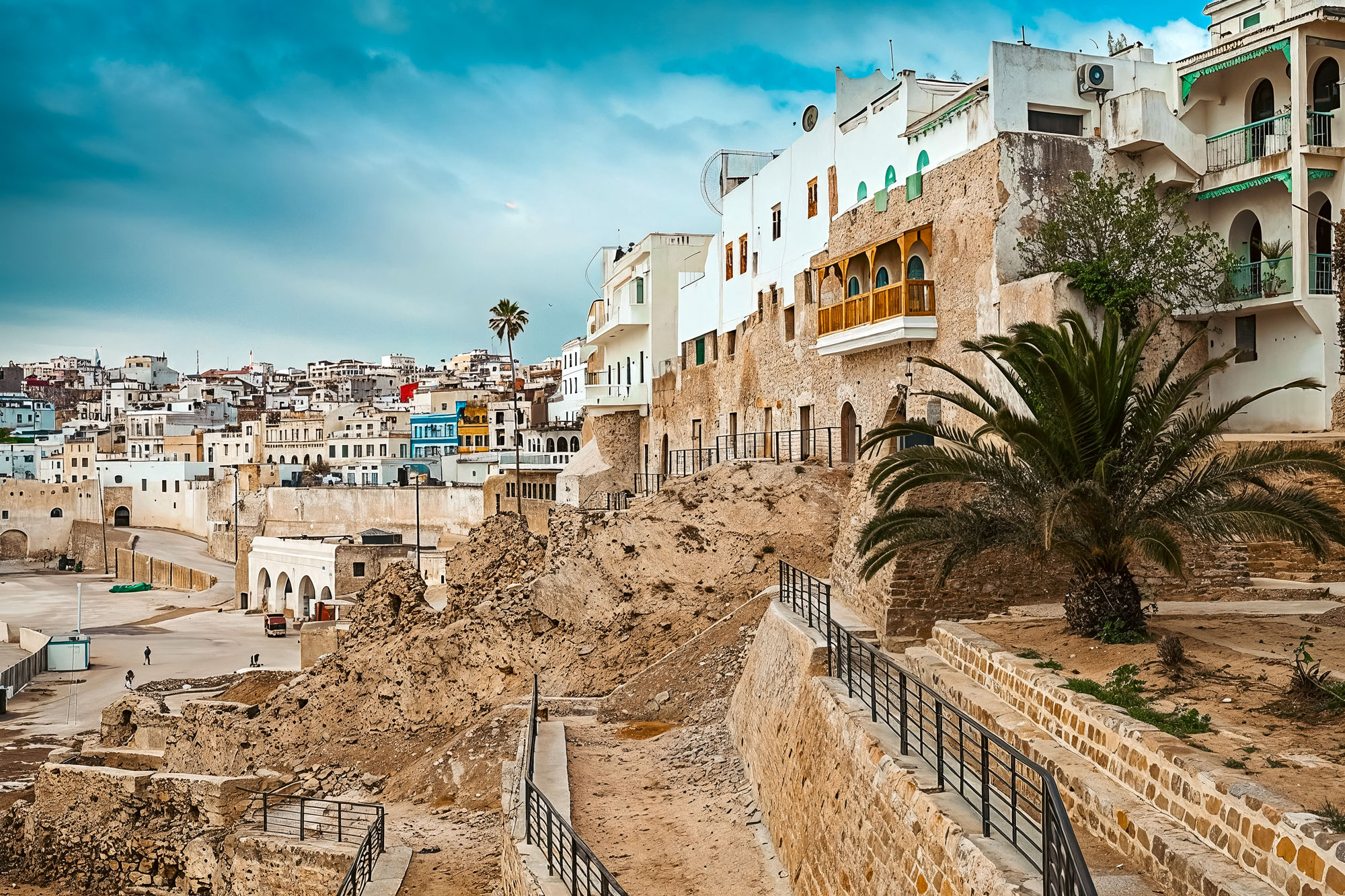 Vue extérieure de la Kasbah de Dar Chems
