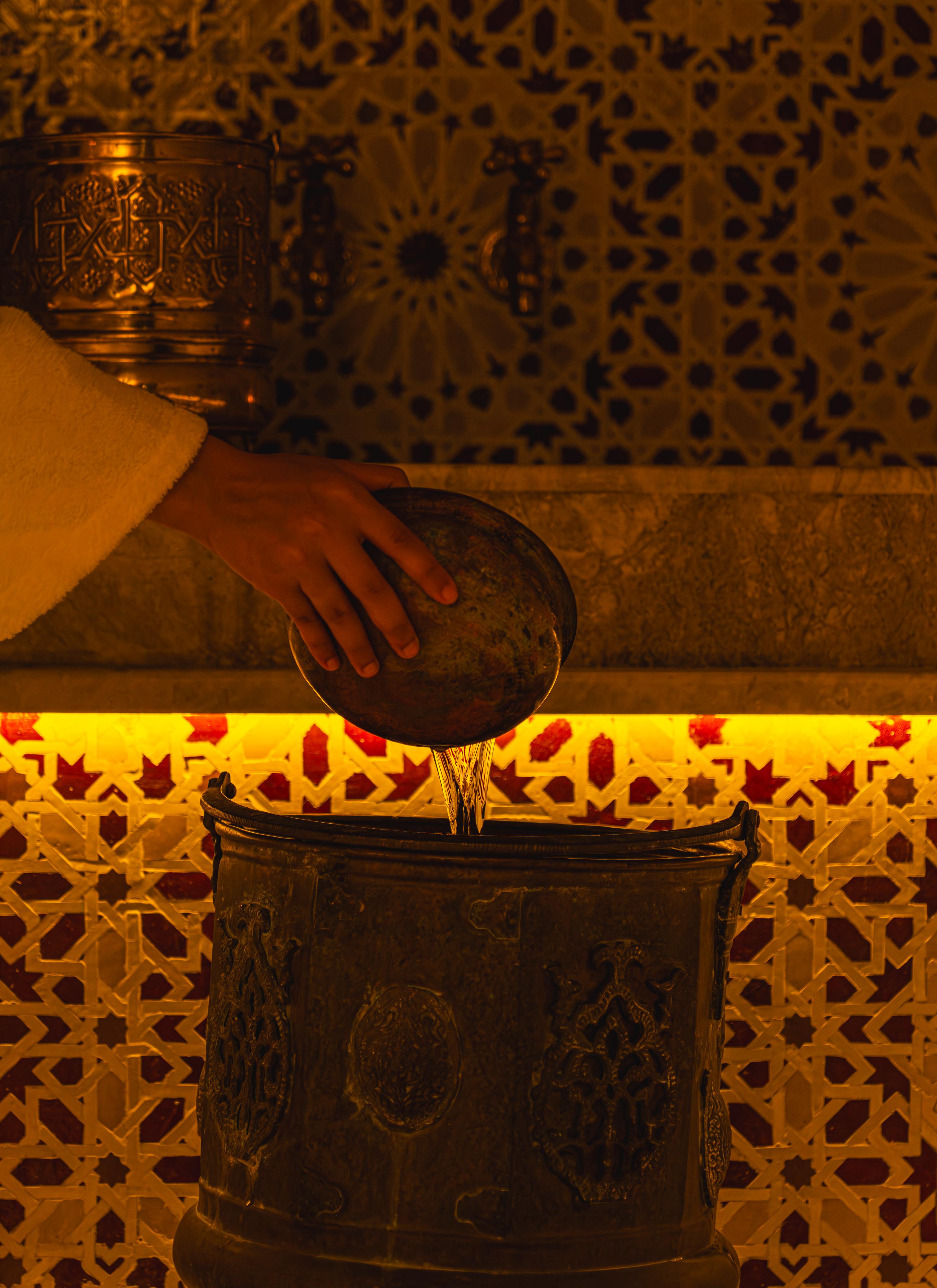 Enveloppement au Rhassoul